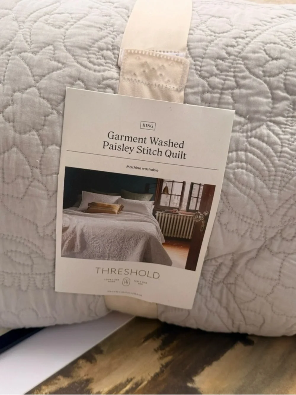 Threshold White Quilted Bedspread with Pillow Shams